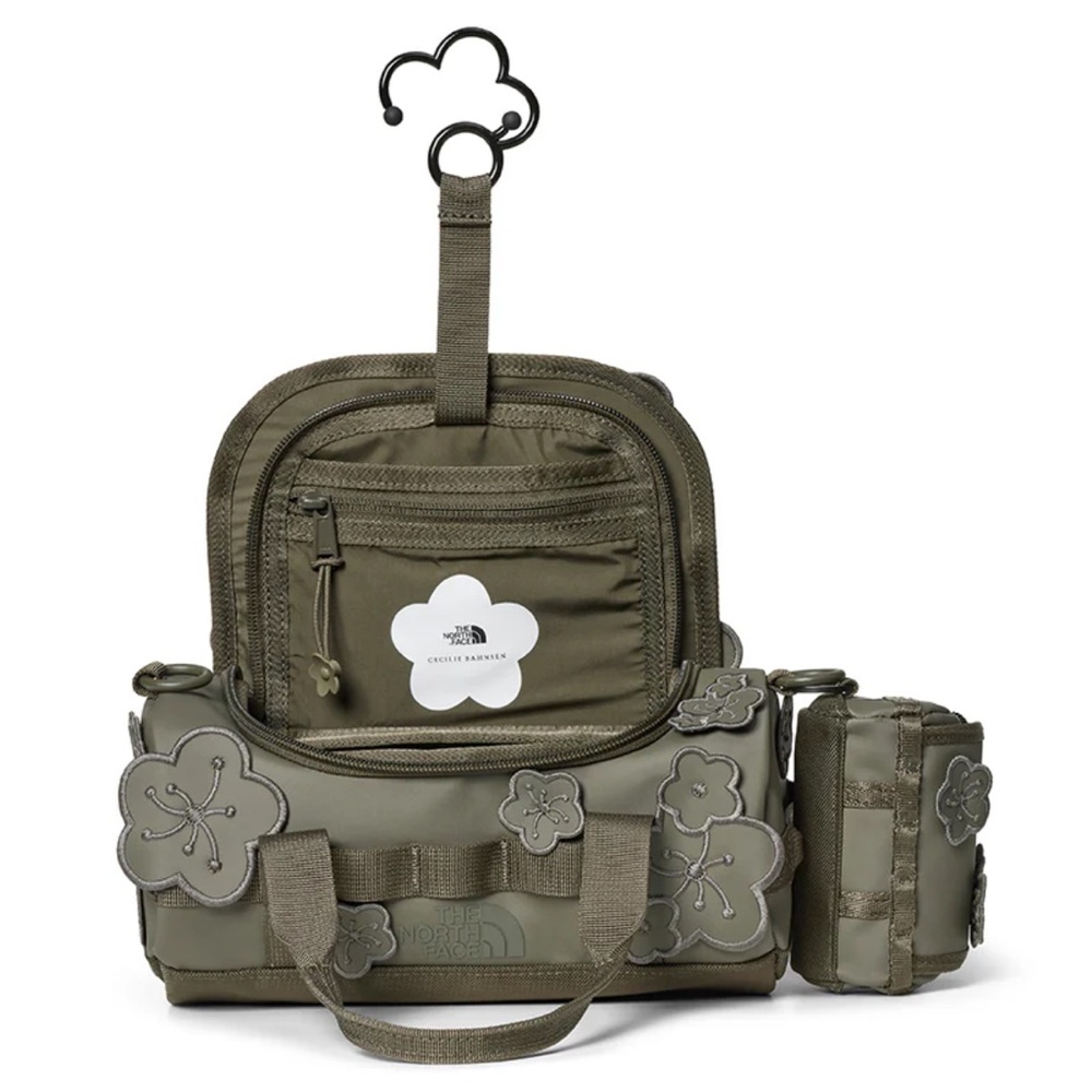 SOLD The North Face x Cecilie Bahnsen Maria Base Camp mini Bag in Olive